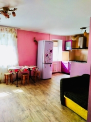 продам 4-кімнатну квартиру в Чорноморську на вулиці Віталія Шума! фото 2 продам 4-кімнатну квартиру в Чорноморську на вулиці Віталія Шума! фото 2