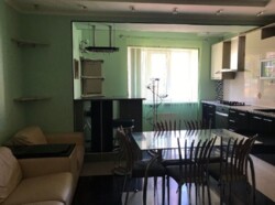 Продам двокімнатну біля моря фото 3 Продам двокімнатну біля моря фото 3