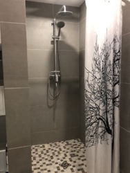 В продаже однокомнатная район Монолит фото 4 В продаже однокомнатная район Монолит фото 4