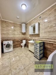 Велика і простора двокімнатна квартира в Моноліті фото 26 Велика і простора двокімнатна квартира в Моноліті фото 26