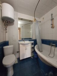 Продам квартиру на Парковій фото 18 Продам квартиру на Парковій фото 18