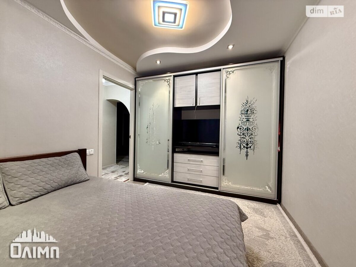 ������ 3-� ������� �������� ���� 1