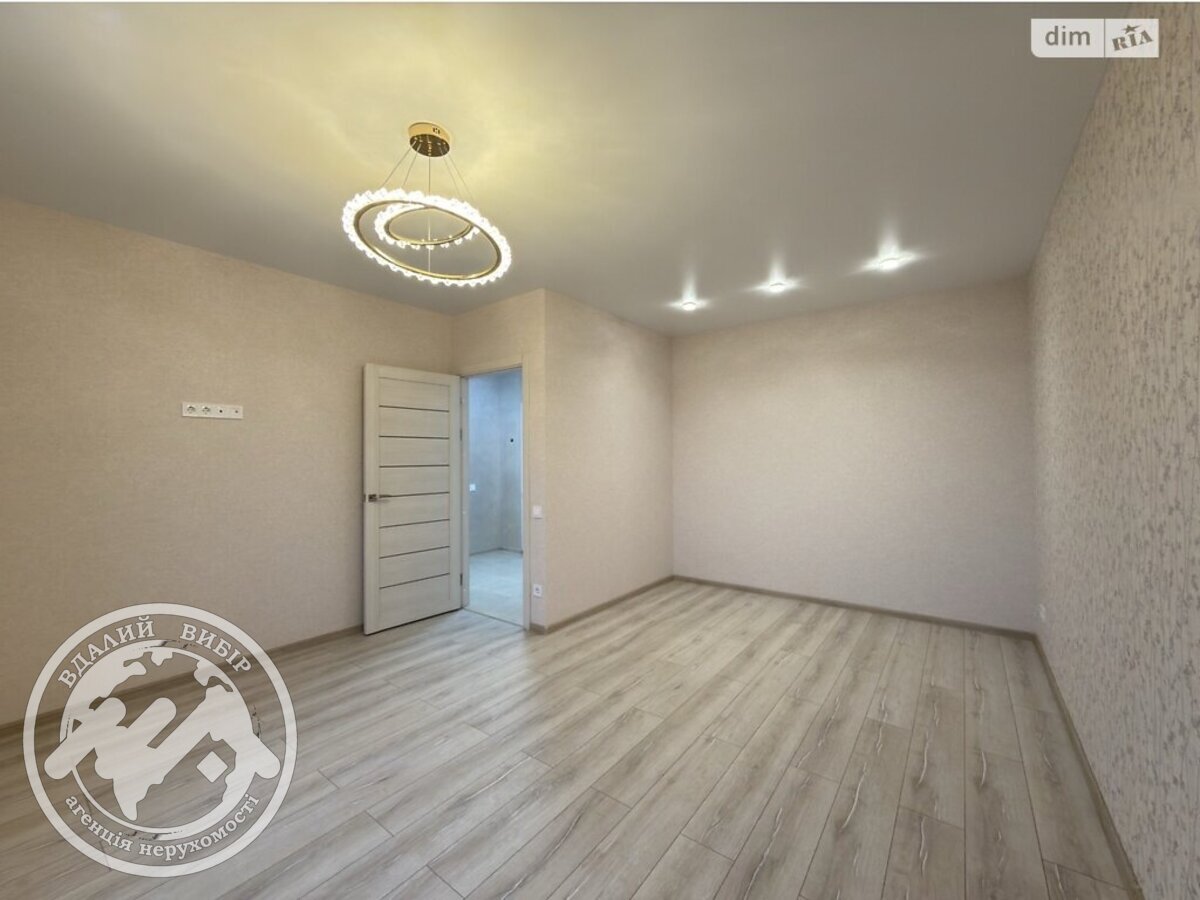 Продаж 1-но кімнатної квартири фото 1 Продаж 1-но кімнатної квартири фото 1