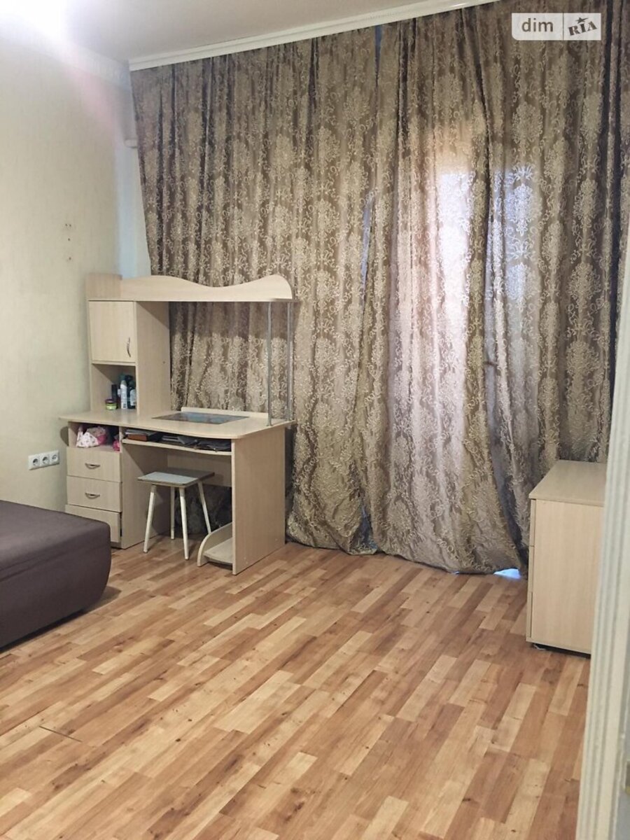 Продаю 1-к квартиру в хорошому стані фото 1 Продаю 1-к квартиру в хорошому стані фото 1