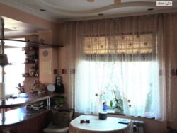 Продаю 3-к квартиру з кухнею-студією фото 1 Продаю 3-к квартиру з кухнею-студією фото 1