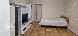 Продаю простору 2-к квартиру з індивідуальним газовим опаленням фото 1 Продаю простору 2-к квартиру з індивідуальним газовим опаленням фото 1