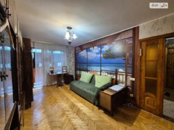 ������ 3-� �������� �� ������� ���� 10