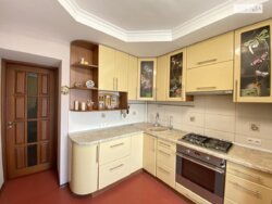Продаю простору 3-к квартиру фото 1 Продаю простору 3-к квартиру фото 1