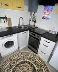 Продаж 3-к квартири в цегляному будинку фото 1 Продаж 3-к квартири в цегляному будинку фото 1