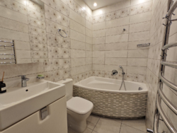 Продам трикімнатну квартиру в новому будинку фото 8 Продам трикімнатну квартиру в новому будинку фото 8