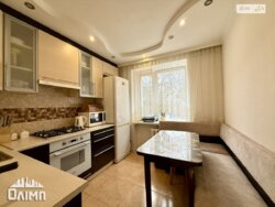 ������ 3-� ������� �������� ���� 18