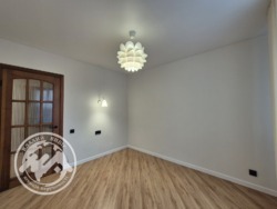 Продаю 3-к квартиру на Поділлі фото 10 Продаю 3-к квартиру на Поділлі фото 10