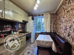 Продаю 2-кімнатну квартиру на Ближньому Замості фото 1 Продаю 2-кімнатну квартиру на Ближньому Замості фото 1