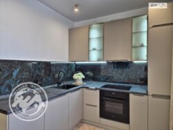 Продаю 2-к квартира з дизайнерським ремонтом фото 2 Продаю 2-к квартира з дизайнерським ремонтом фото 2