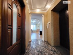 ��������� �������� ³�����, ³������� ���� 18