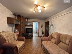 Продаю простору 2-к квартиру в Центрі фото 3 Продаю простору 2-к квартиру в Центрі фото 3