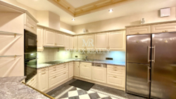 Продаж 4-х кімнатної квартири 210 м2 вул Старонаводницька 13а ЖК Хвиля фото 10 Продаж 4-х кімнатної квартири 210 м2 вул Старонаводницька 13а ЖК Хвиля фото 10