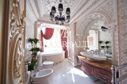 Продаж 4 кімнатної квартири 200м2 вул. Володимирська 49а Центр фото 4 Продаж 4 кімнатної квартири 200м2 вул. Володимирська 49а Центр фото 4