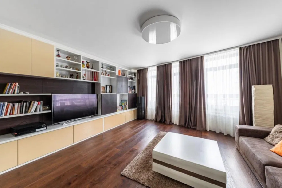 3-кімнатна, Науки просп., 80А/73, Голосіївський фото 1 3-кімнатна, Науки просп., 80А/73, Голосіївський фото 1