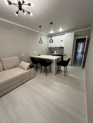 2-кімнатна, Берковецька вул., 6, Святошинський фото 1 2-кімнатна, Берковецька вул., 6, Святошинський фото 1