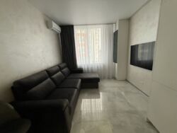  1- ,  Crystal avenue, . ,  (-)   4