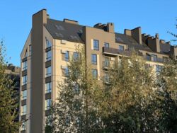 1  ,  Park Residence, . , .  ,    13
