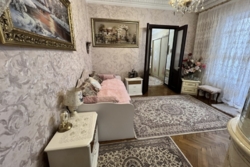 Трикімнатна квартира в центрі фото 9 Трикімнатна квартира в центрі фото 9