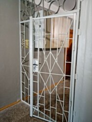 Продається 2 кімнатна квартира біля Парку Шевченко фото 3 Продається 2 кімнатна квартира біля Парку Шевченко фото 3
