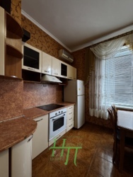 Продаж затишної 2-кімнатної квартири з ремонтом та меблями фото 3 Продаж затишної 2-кімнатної квартири з ремонтом та меблями фото 3