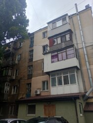 Продається квартира 2 кімнатна у центрі міста фото 3 Продається квартира 2 кімнатна у центрі міста фото 3