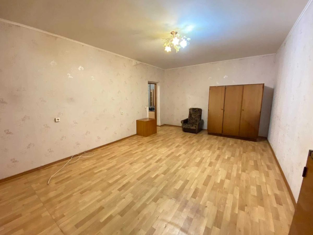 1к. квартира, вул. Пчілки, метро Позняки фото 1 1к. квартира, вул. Пчілки, метро Позняки фото 1