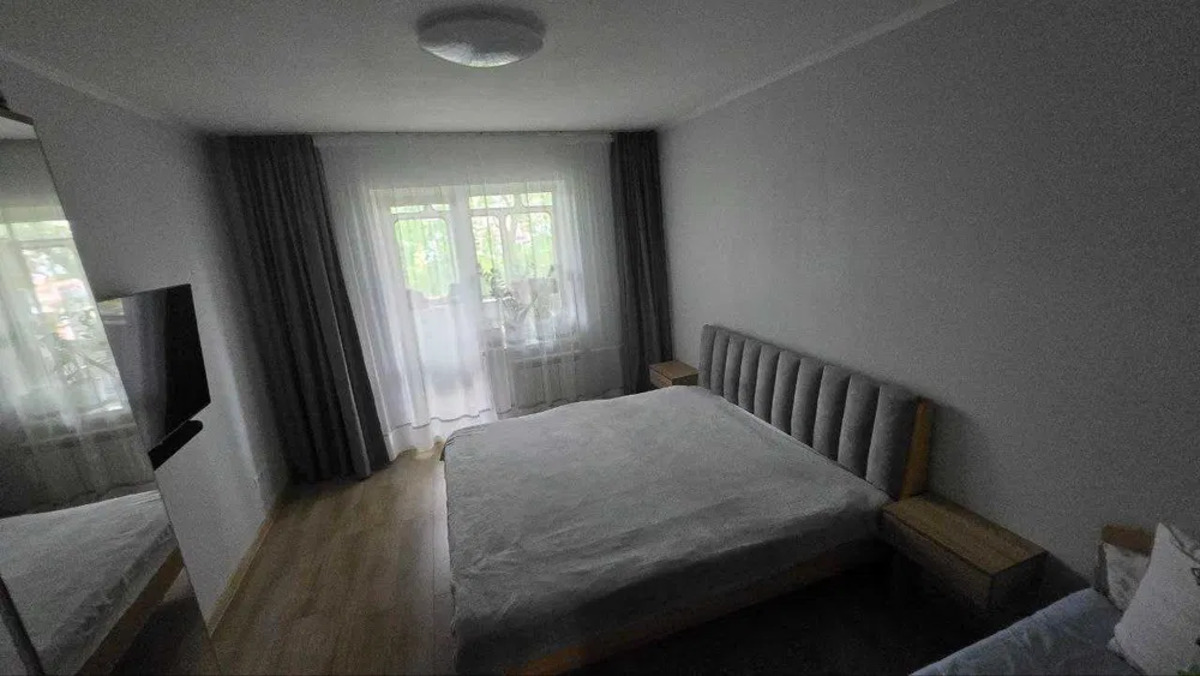 3к. квартира, вул. вул.Вербицького, метро Харківська фото 1 3к. квартира, вул. вул.Вербицького, метро Харківська фото 1