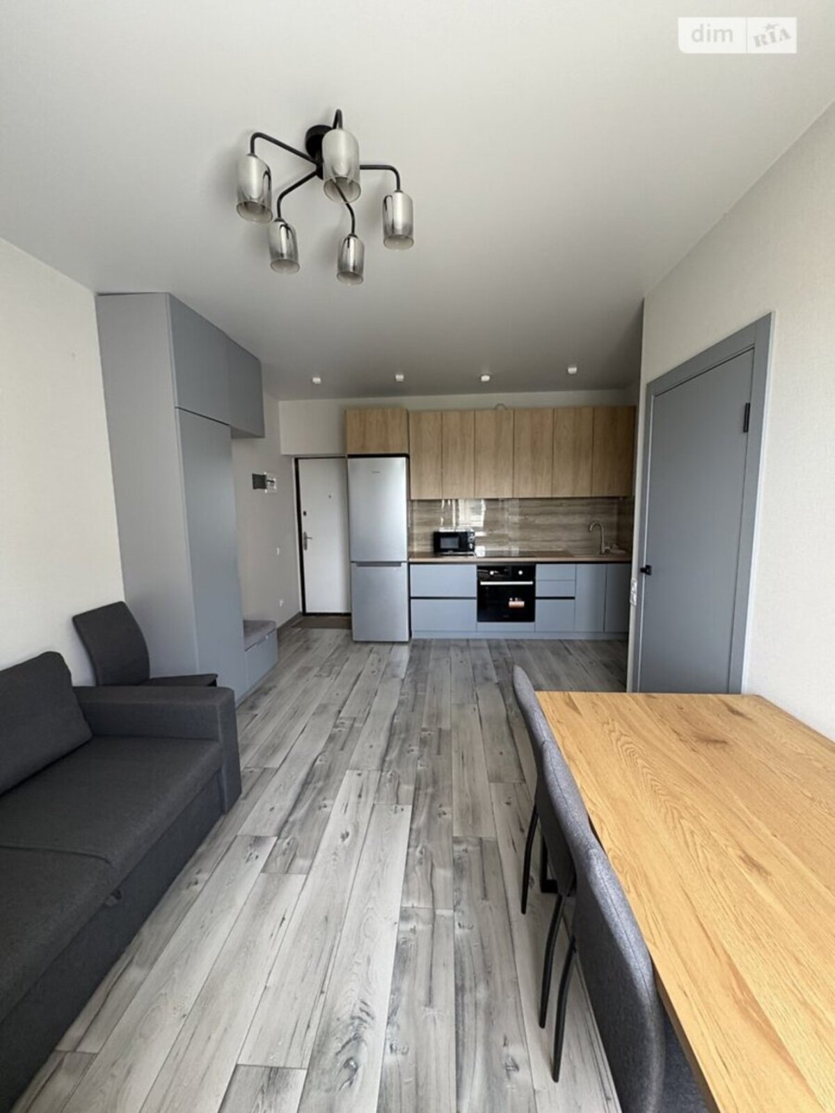 1к. квартира, метро Деміївська фото 1 1к. квартира, метро Деміївська фото 1