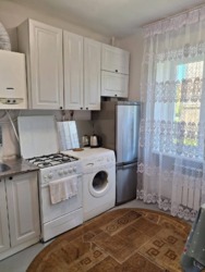 Однокімнатна на Івасюка фото 1 Однокімнатна на Івасюка фото 1