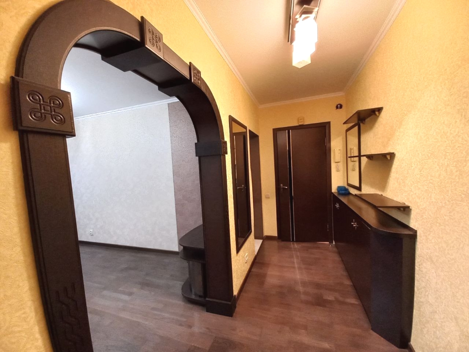 Продам квартиру з ментом – 3 кімнатна в центрі міста ( Градецький ) фото 1 Продам квартиру з ментом – 3 кімнатна в центрі міста ( Градецький ) фото 1