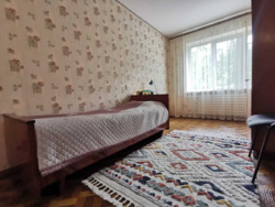 Доглянута 2-кімнатна квартира, 3-й поверх фото 2 Доглянута 2-кімнатна квартира, 3-й поверх фото 2