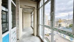 Продам велику 1к кв в центрі! Зданий будинок! Держ.програми! фото 9 Продам велику 1к кв в центрі! Зданий будинок! Держ.програми! фото 9