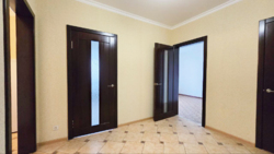 Продається 4-кімнатна квартира на вул. Земська, Сертифікат фото 1 Продається 4-кімнатна квартира на вул. Земська, Сертифікат фото 1