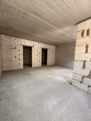 ������ 2-������� �� Art house. ���� 10