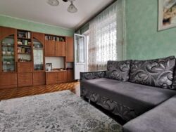 Доглянута 2-кімнатна квартира, 3-й поверх фото 4 Доглянута 2-кімнатна квартира, 3-й поверх фото 4