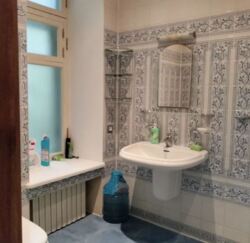 Продам потрясающую 4-х ком.кв. с видом на Оперный театр Театральный переулок (бывший пер.Чайковского). фото 7 Продам потрясающую 4-х ком.кв. с видом на Оперный театр Театральный переулок (бывший пер.Чайковского). фото 7