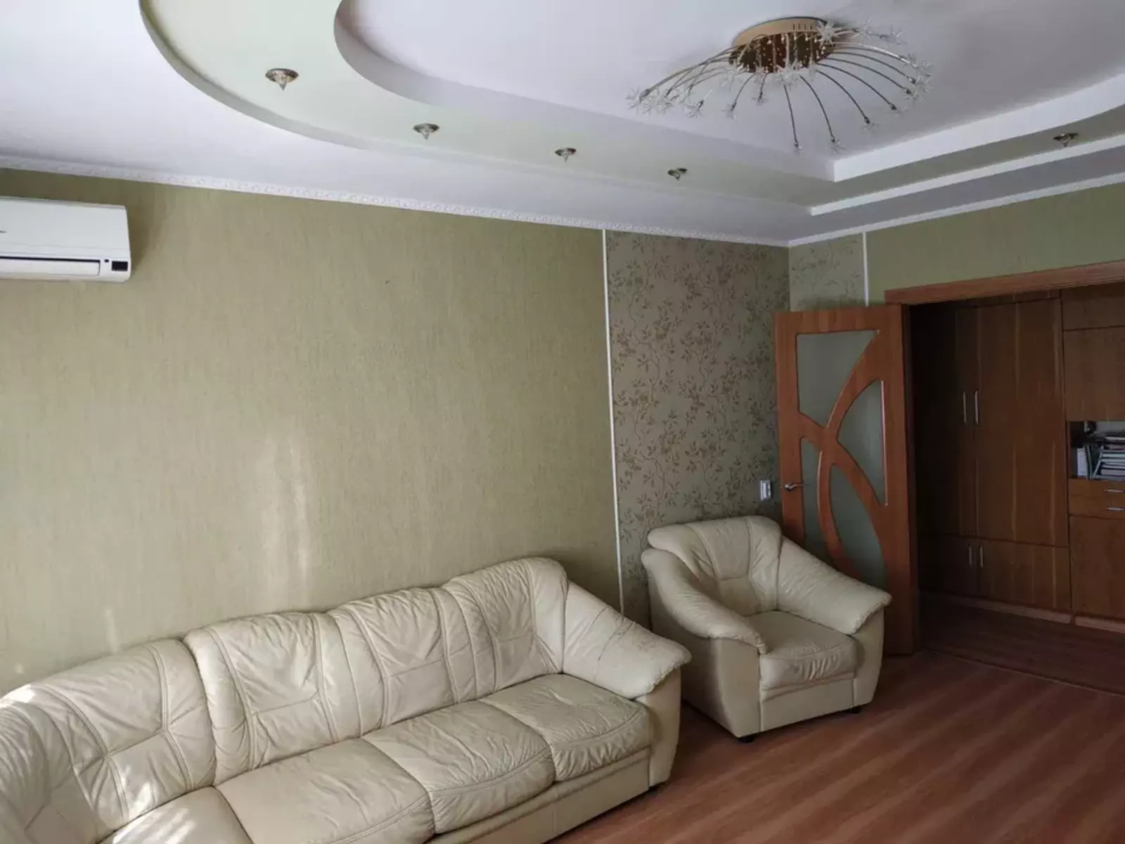 Продается квартира Лушпи ТЦ Атріум, Сумы, Сумская, Заречный фото 1 Продается квартира Лушпи ТЦ Атріум, Сумы, Сумская, Заречный фото 1