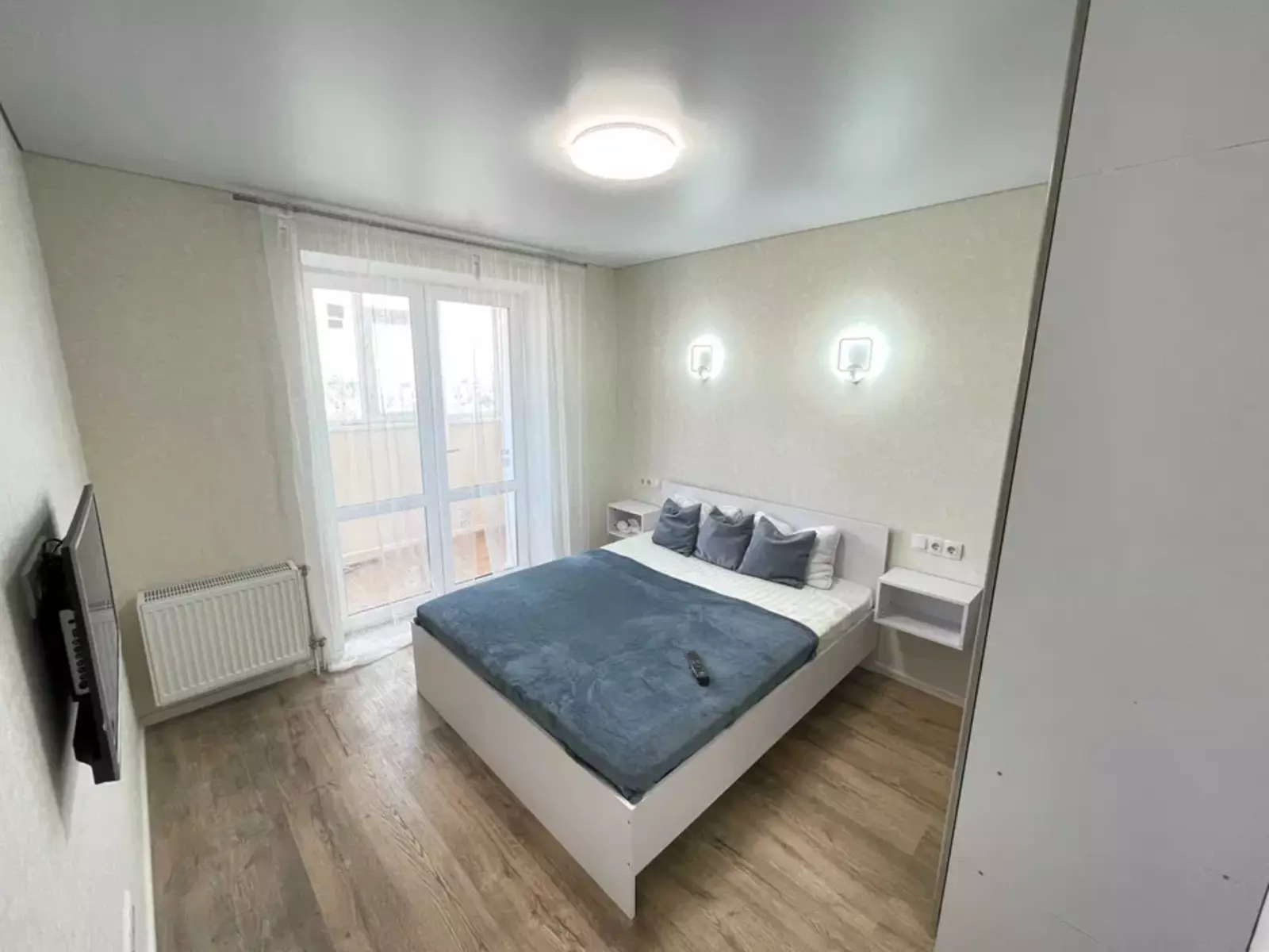 2-кімнатна біля Електрона фото 1 2-кімнатна біля Електрона фото 1