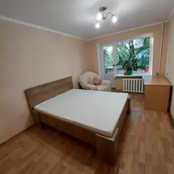 2-кімнатна на пр-ті Перемоги фото 3 2-кімнатна на пр-ті Перемоги фото 3