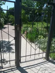   , , ,   MC Donald's  8