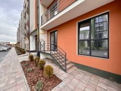 Велика, комфортна однокімнатна квартира з індивідуальним газовим опаленням, готова до ремонтних робіт. фото 2 Велика, комфортна однокімнатна квартира з індивідуальним газовим опаленням, готова до ремонтних робіт. фото 2