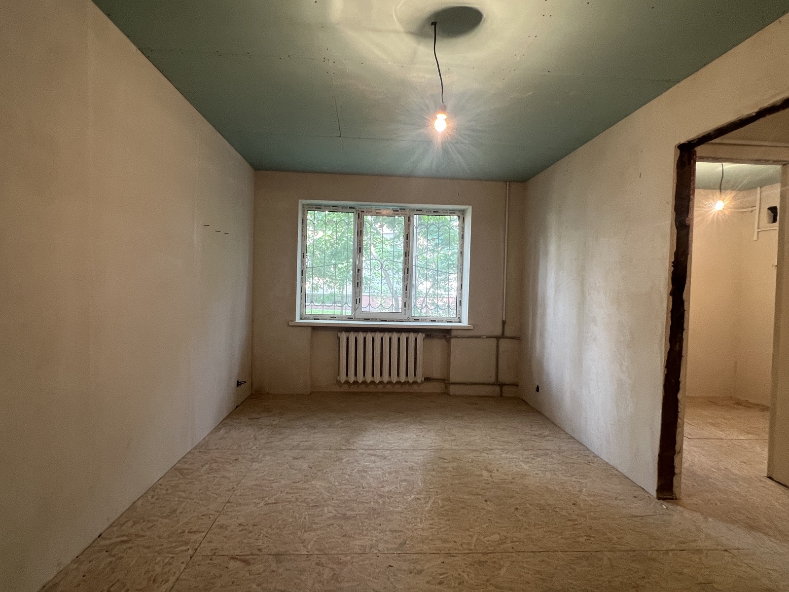 Продам 1- кімнатну квартиру, вул. Михайла Котельникова 19, метро Святошин. фото 1 Продам 1- кімнатну квартиру, вул. Михайла Котельникова 19, метро Святошин. фото 1