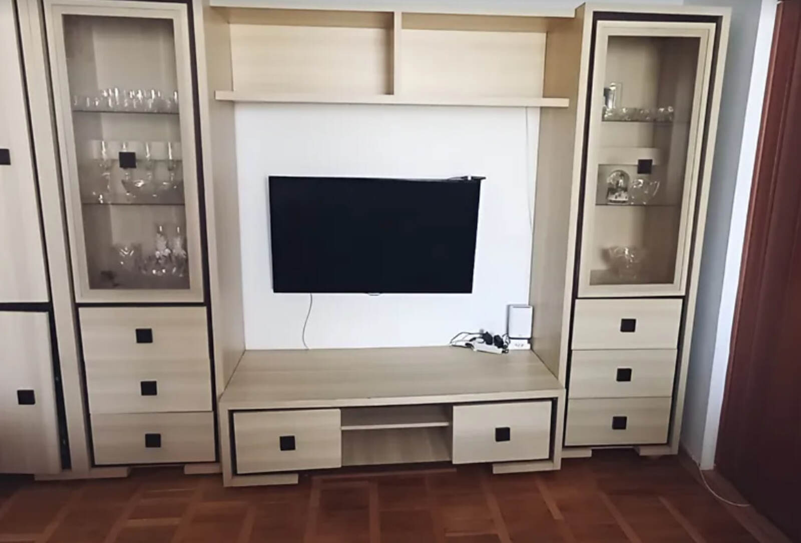 1 � ���� 1
