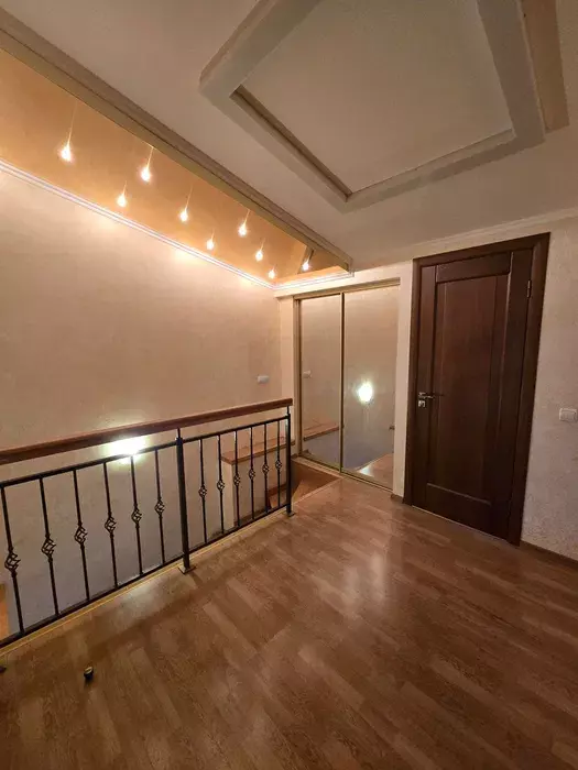4 � ���� 1