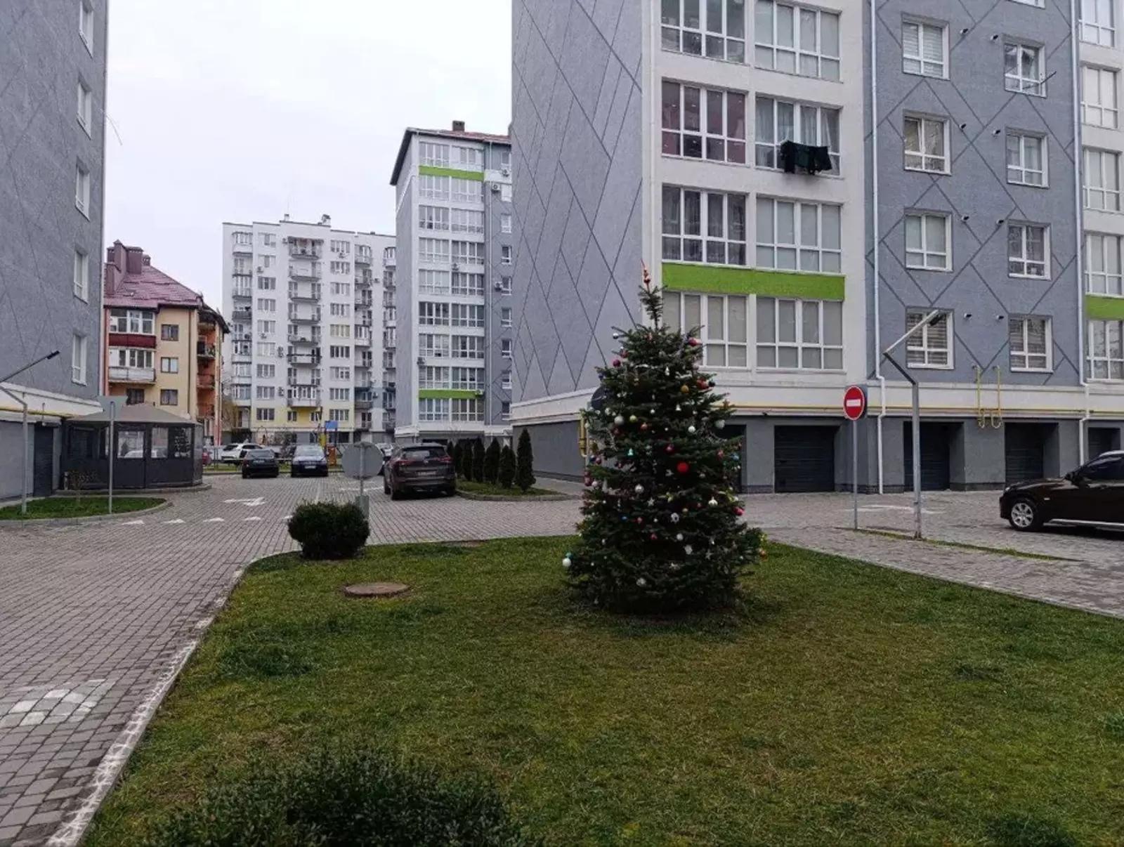 1 � ���� 1